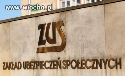 Płatna infolinia ZUS Ubezpieczeni coraz więcej 