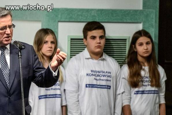 Urzędnicy ośmieszają swoje pociechy