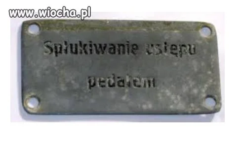 W PKP wymienili tabliczki 