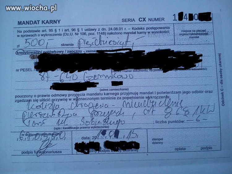 Toruński funkcjonariusz daje rabaty
