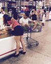 Gdy jesteś z laską na zakupach