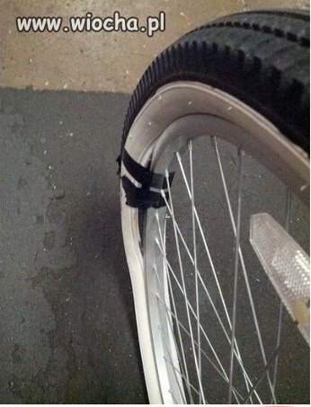 Na jednym z parkingów rowerowych