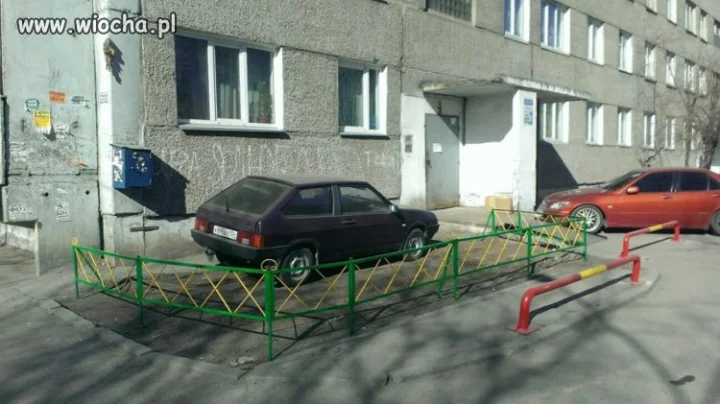 Parking strzeżony 