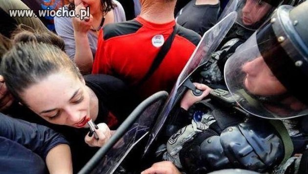 Zawsze jest czas na makijaż