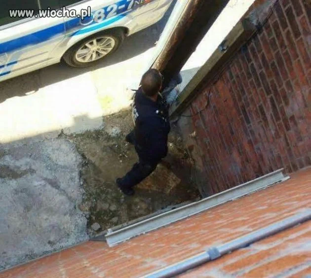 Przykład idzie z góry