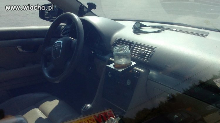 Popielniczka w klasie premium. 