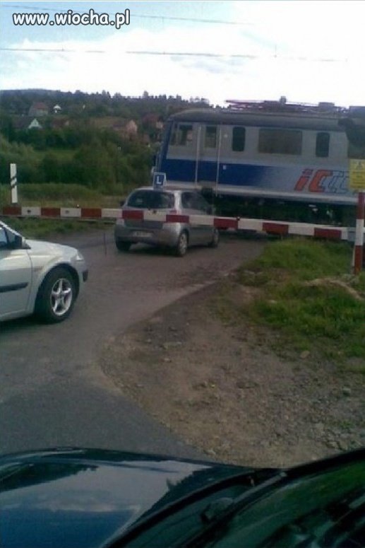 Ktoś tu chyba nie zdał egzaminu 