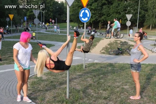 Ona tańczy dla mnie 