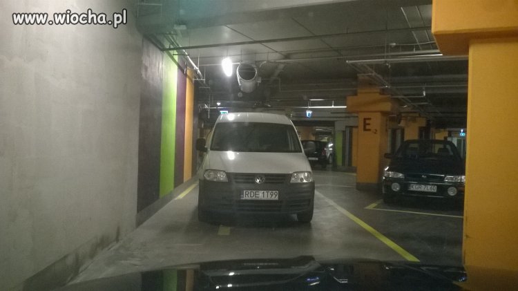 Mistrz parkowania spod Dębicy...