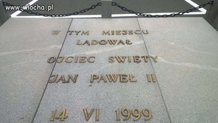  trzeba być yebniętym żeby takie coś postawić