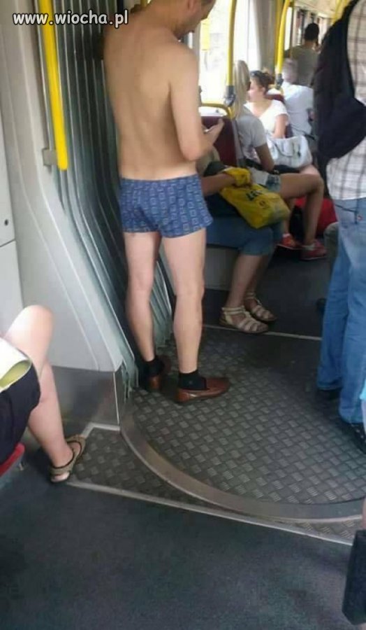 Tymczasem w autobusie.