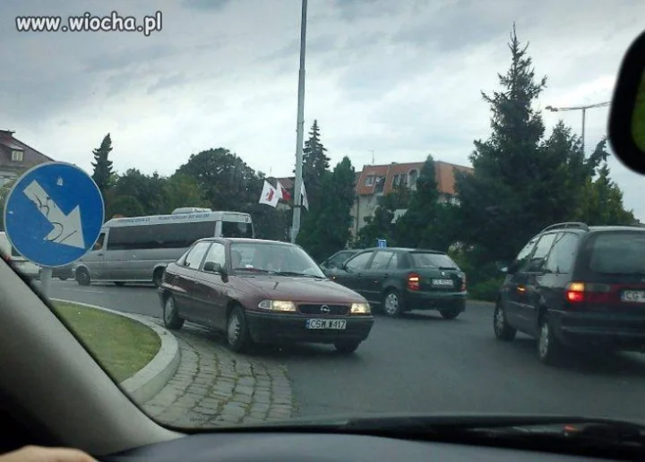 Antysystemowiec