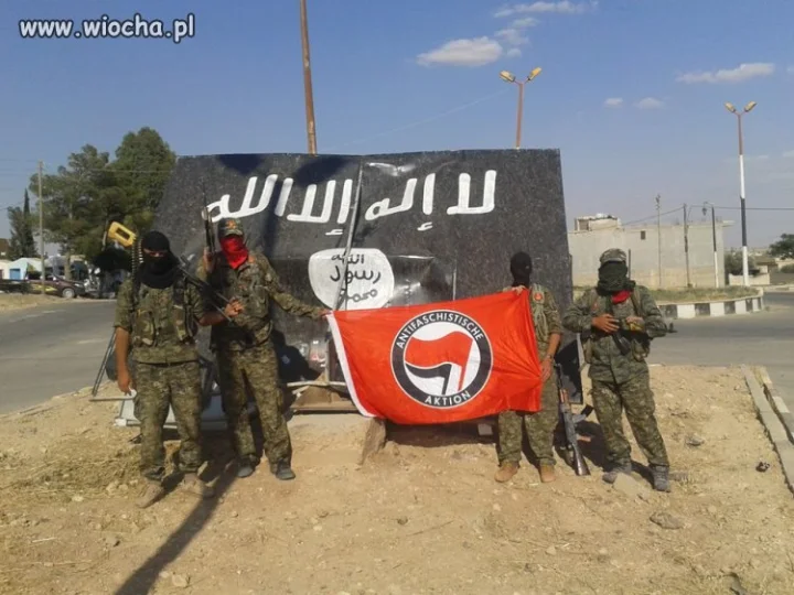 Antifa vs Isis