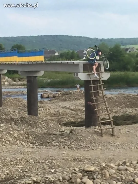 Dobrze że wybudowali most...