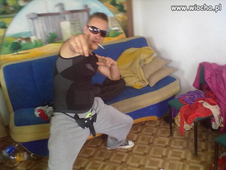 Taki tam Gangster z fajką 
