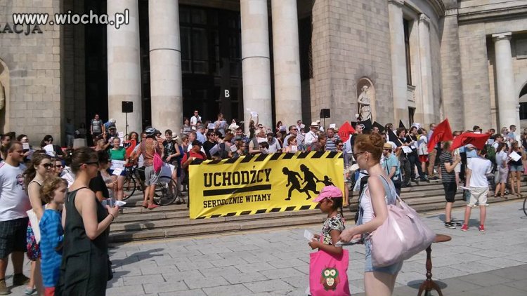 To niech sobie wezmą ich do swoich domów