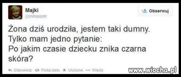 Ktoś mu z boku 