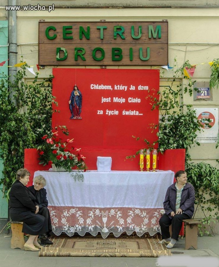 Niefortunne umiejscowienie ołtarza