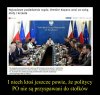 *Przyspawani do stołków*