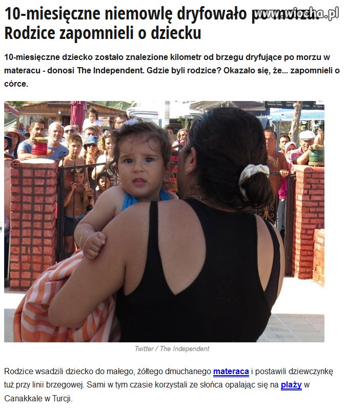 Niemowlak pływający w morzu wokół wyspy.