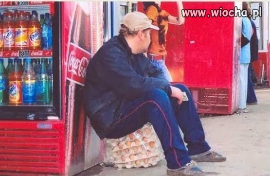 Chciał sobie usiąść, ale chyba tego nie przemyślał