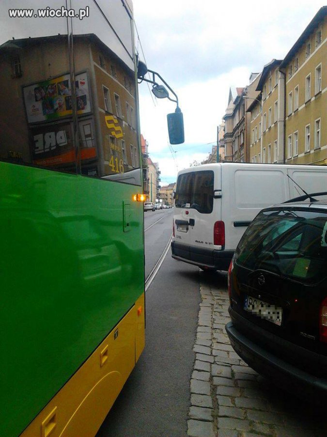 Znowu jakiś debil zablokował ruch tramwajowy...