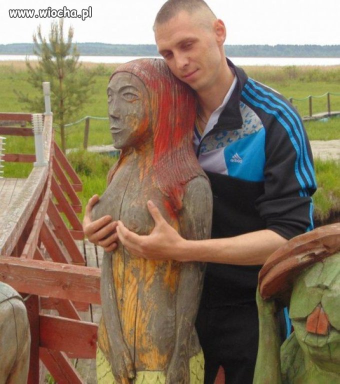 Totem leśnych ludzi.