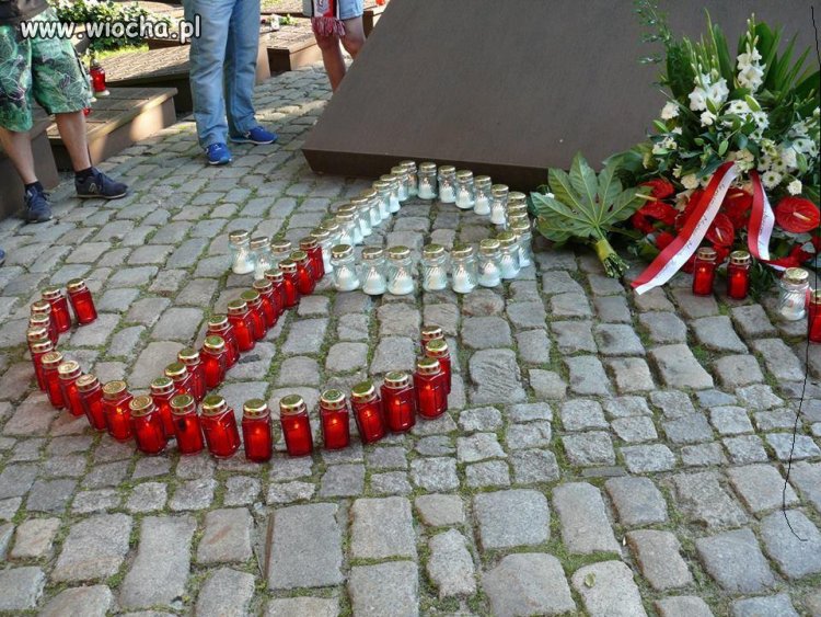 FB możę