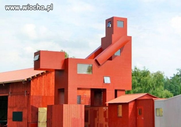 Dom publiczny