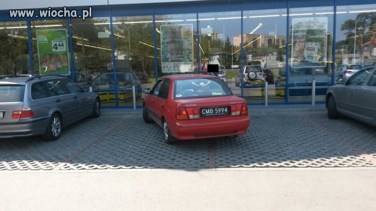 A PRZY LIDLU PARKUJĘ TAK! 