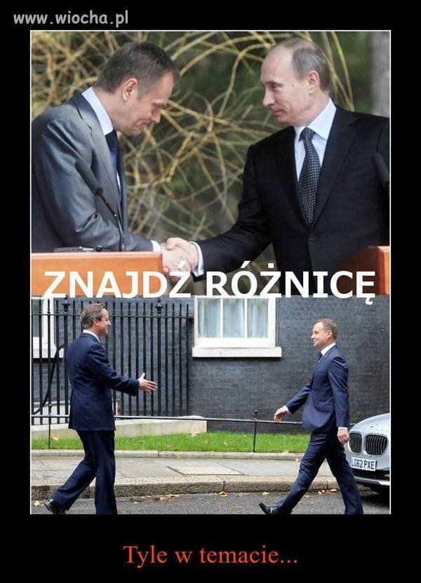 Powinien na kolanach się przywitać.
