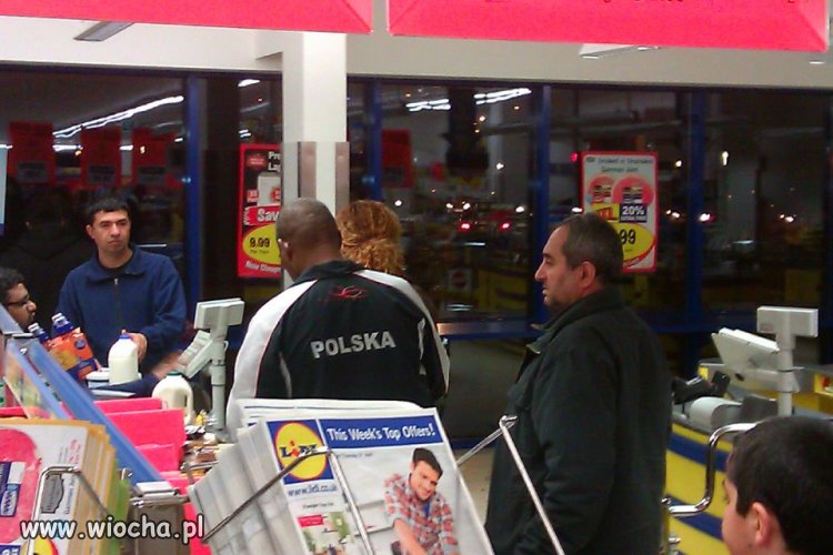 W naszym kraju robi się coraz czarniej, ale...