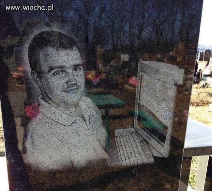 Nagrobek Informatyka.