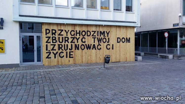 Tymczasem...