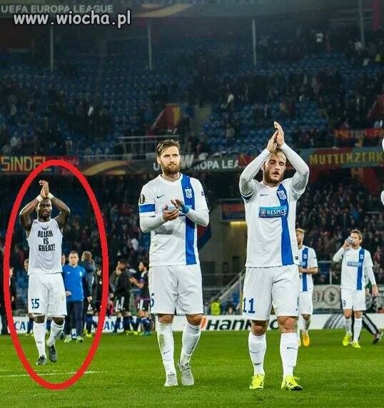'Allah is great!' " Allah jest wielki!'