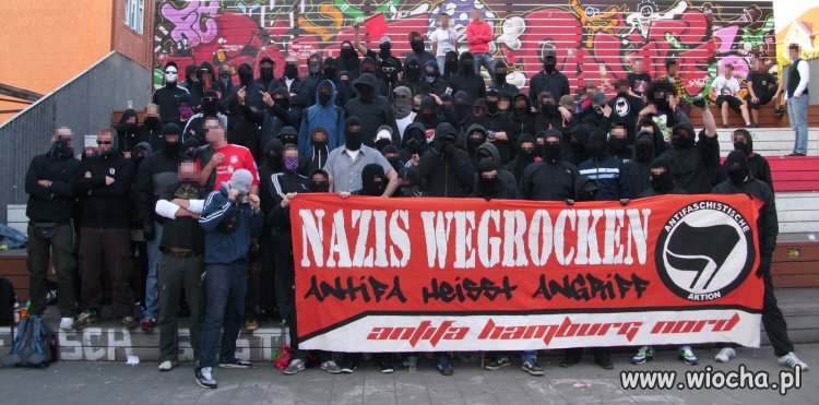 Niemiecka ANTIFA wyszła na ulicę z hasłami...