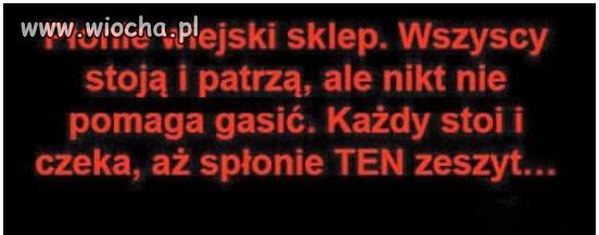 Płonie wiejski sklep