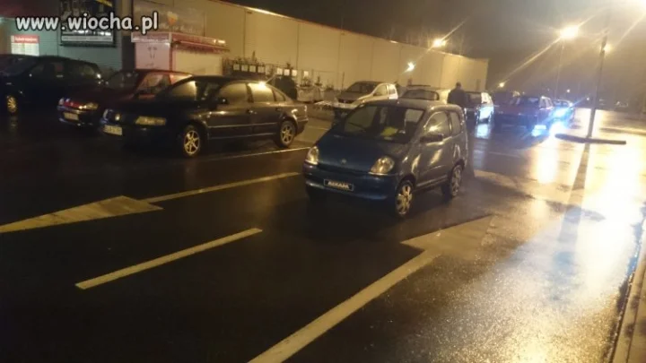 Kolejny mistrz parkowania 