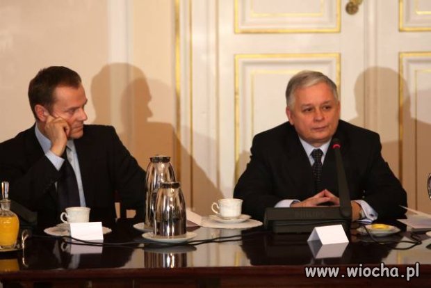 Donald Tusk naciskał na podpisanie traktatu...