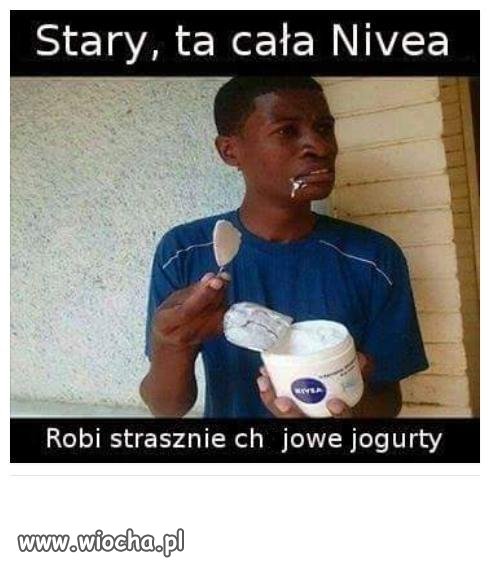 Stary strasznie niedobry ten jogurt Nivea.