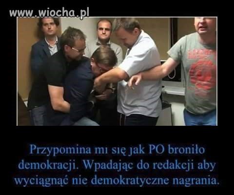 A TO DEMOKRACJA W WYDANIU PO