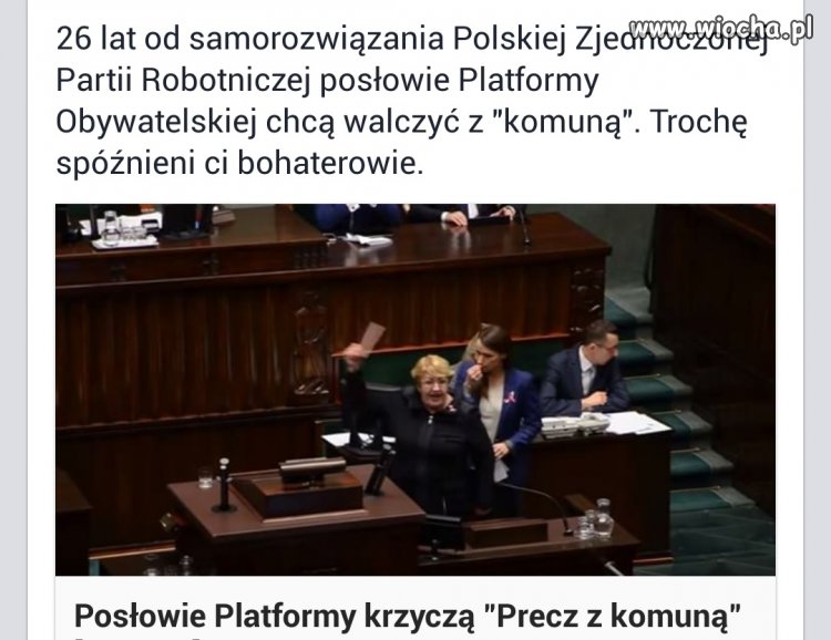 Komuniści krzyczą precz z komuną .