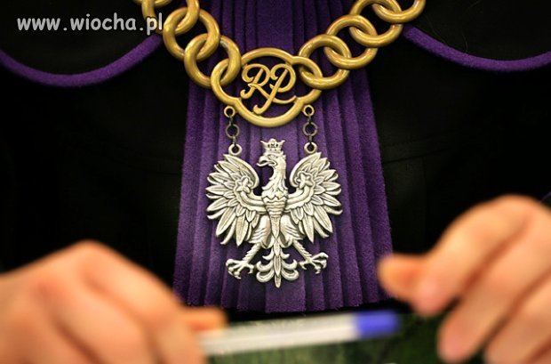 Sąd ,,niezawisły''