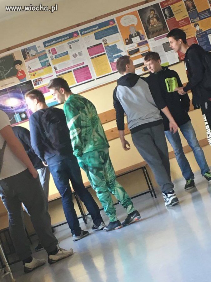 Zgaduj kto nie widział na oczy marihuany
