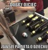  Dla siebie kupił tylko jajko niespodziankę pewnie