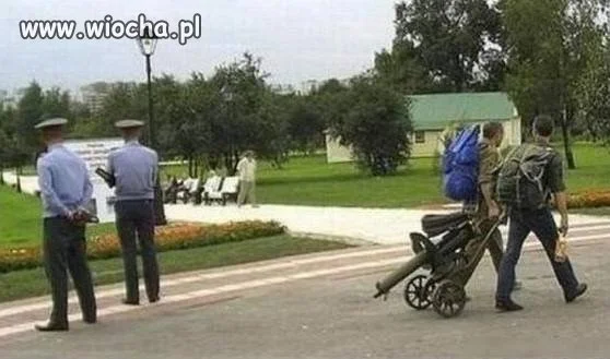 Przemkniemy się cichutko...
