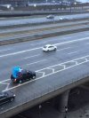 Przewożenie mebli na autostradzie