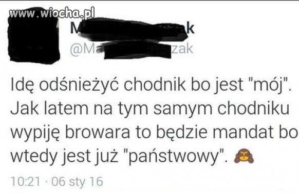 Odśnieżanie chodnika