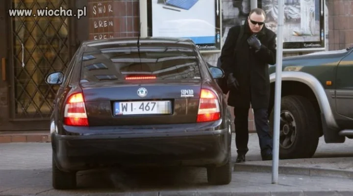 Idzie,nowe...