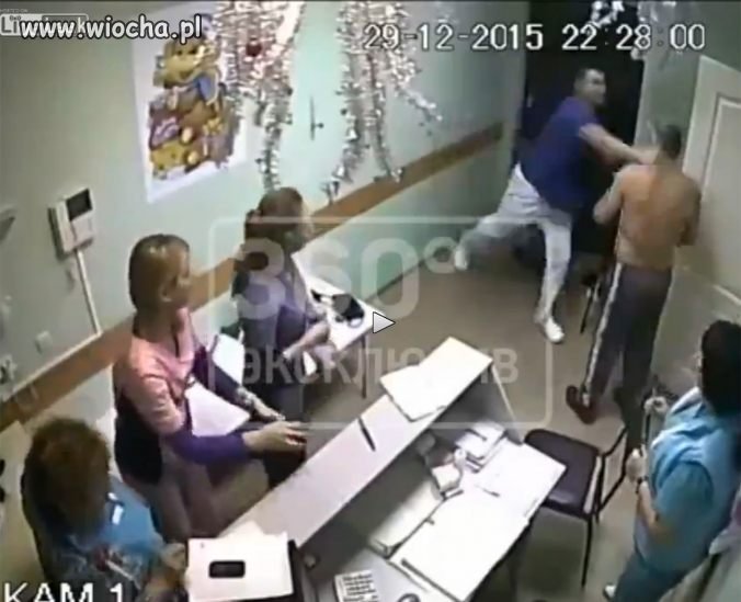  Lekarz pobił pacjenta na śmierć